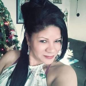 Meet your Posher, Aida